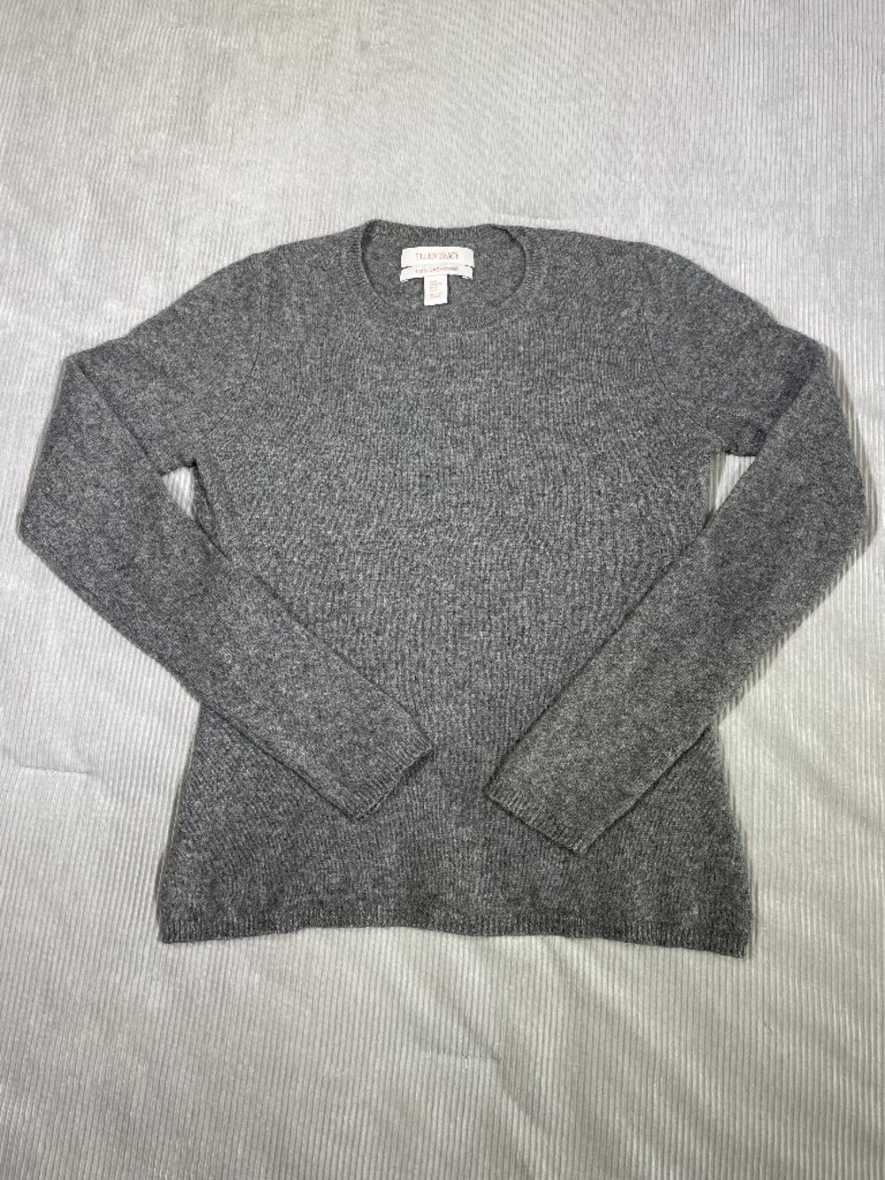 Ellen Tracy Gray 100% Cashmere Crewneck Sweater Medium Knit Pullover Solid Gray